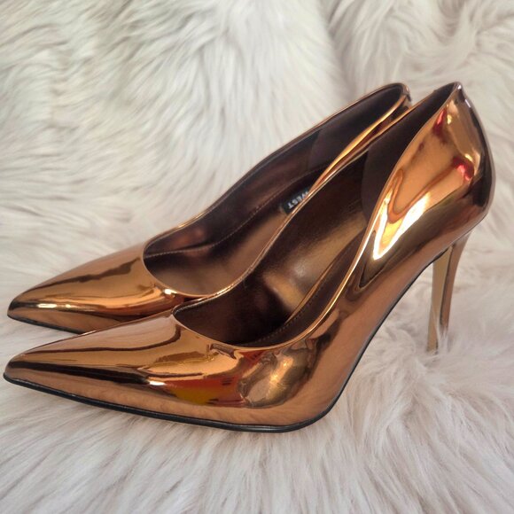 NEW NINE WEST Metallic Bronze Stiletto High Heels Size 7 - Picture 2 of 13